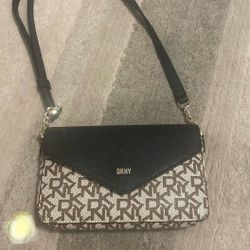 DKNY Sloana Crossbody Purse Bag - End of the strap needs to be sewn back on or attached