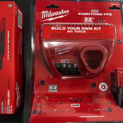 Milwaukee M12 Rotary Tool 