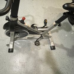 Stationary Exercise Bike