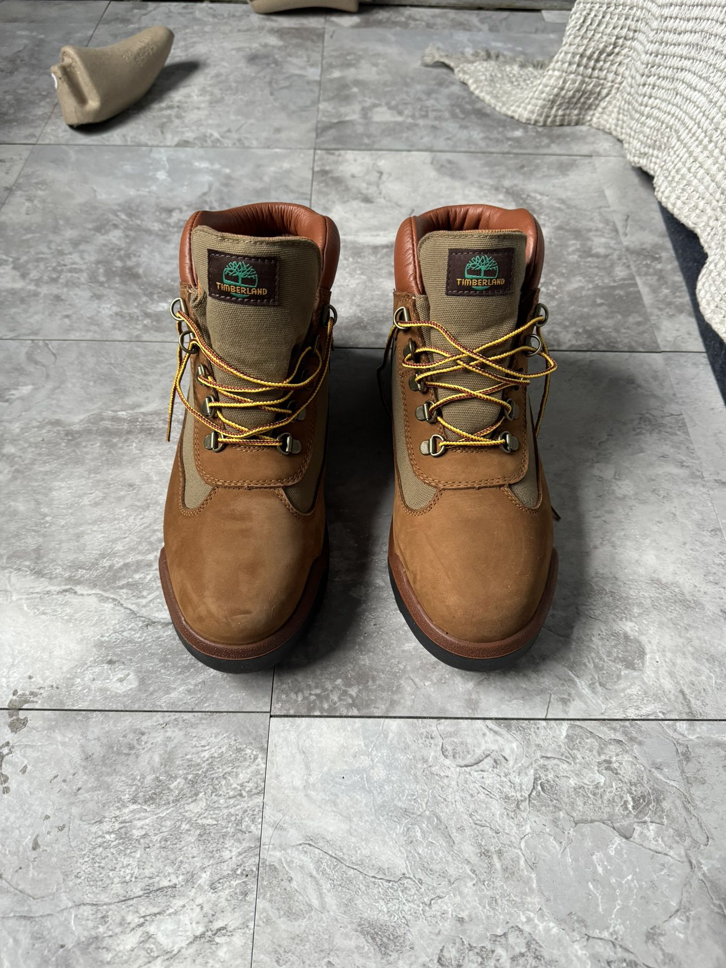 Timberland Field Boots Sesame Chickens Size 9.5