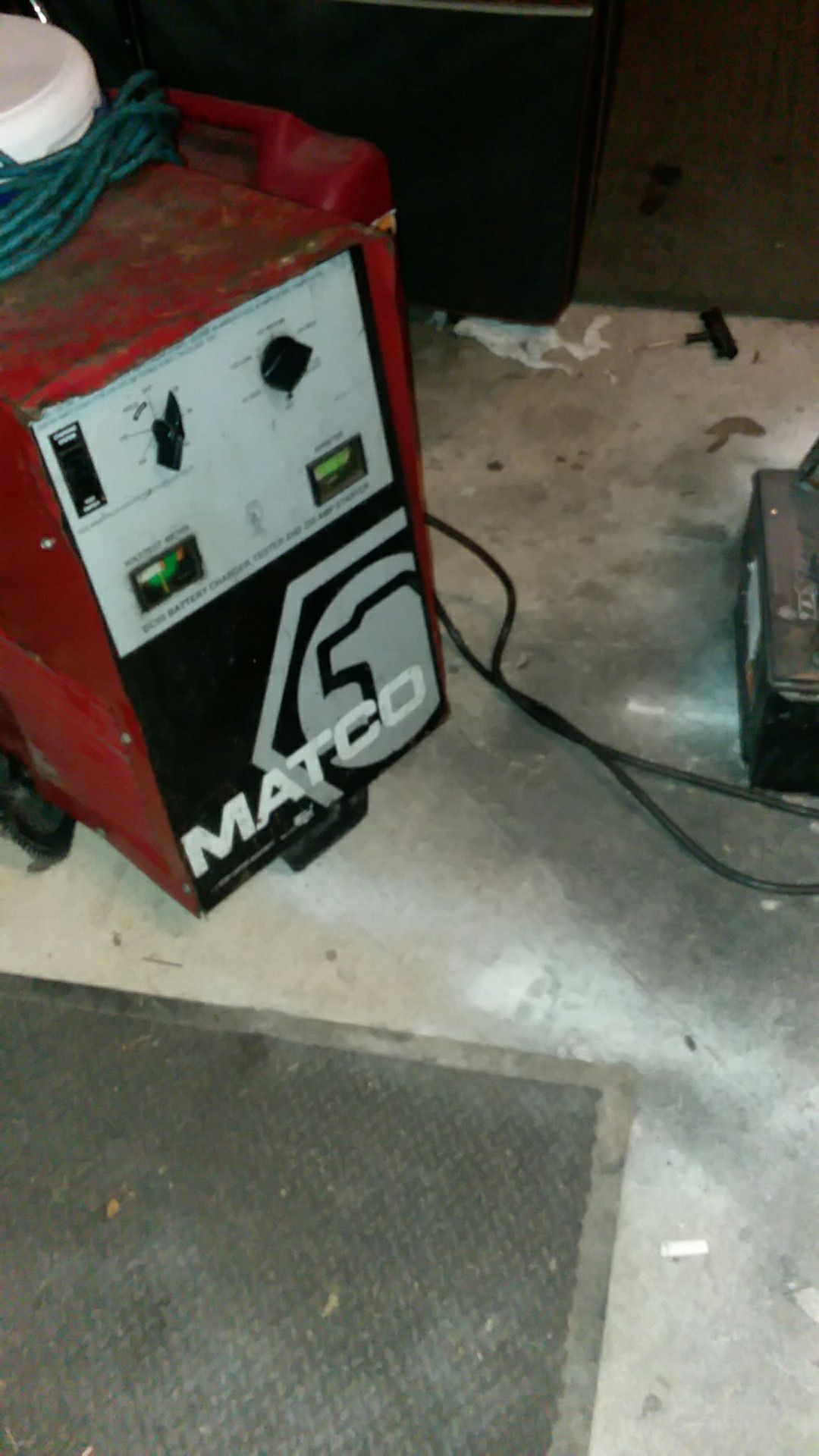 matco bc95 battery charger, tester, and 250amp starter for Sale in