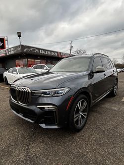 2020 BMW X7