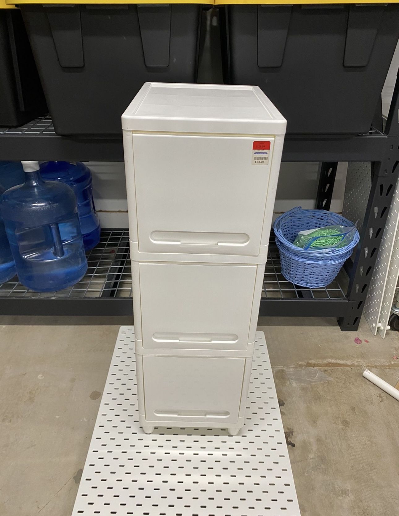 Container Store Plastic Shelves