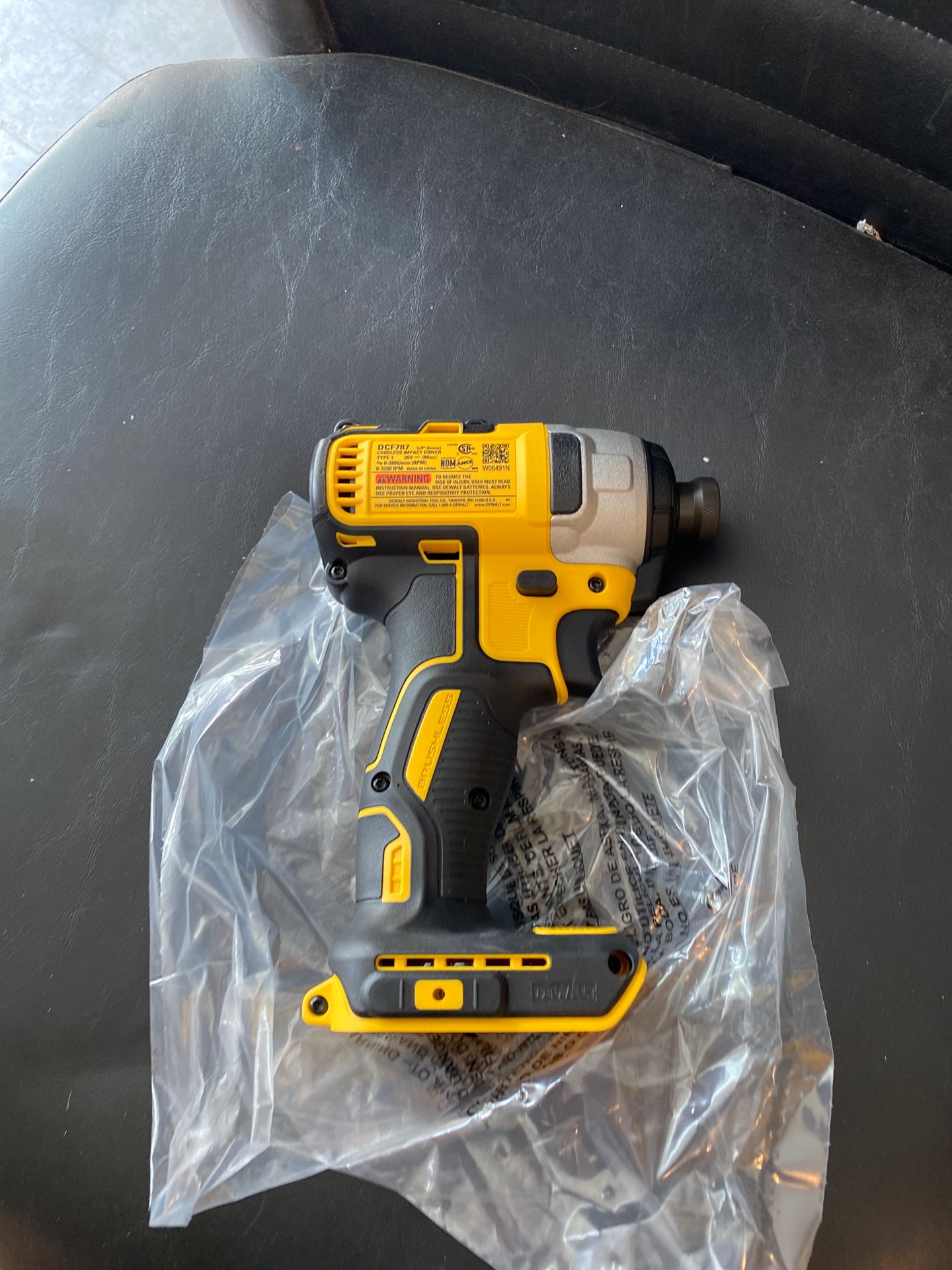 DEWALT DCF787 1/4”(6mm)CORDLESS IMPACT DRIVER 20v Tool Only Solo
