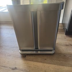 Superhuman trashcan