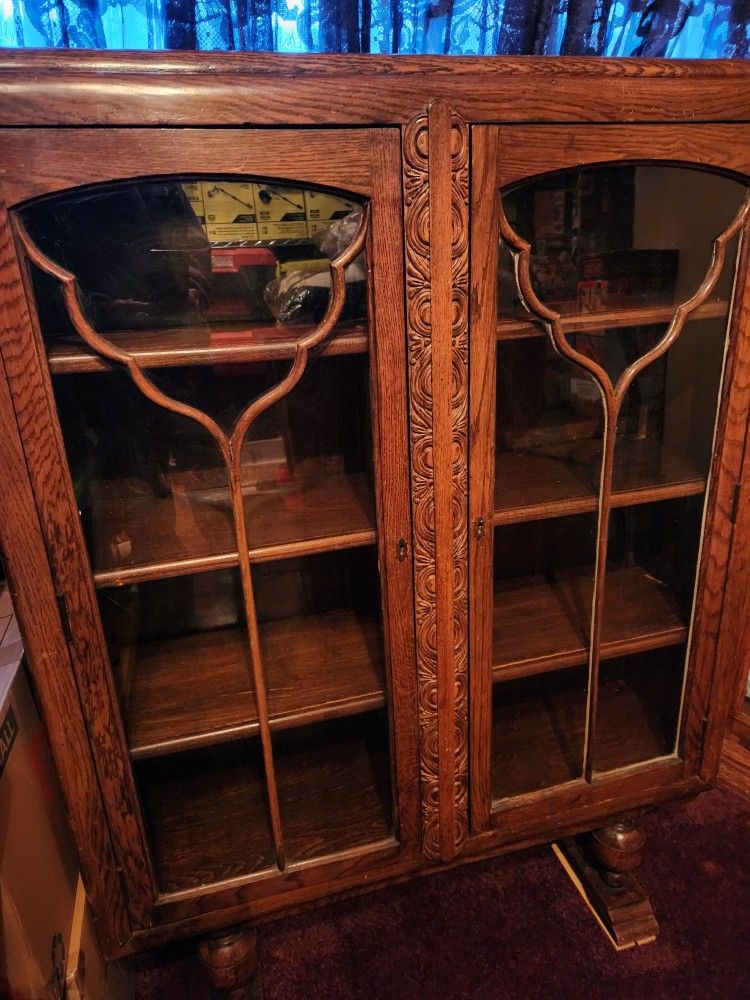 VINTAGE WOOD CABINET