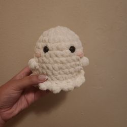 Cute Ghost Plushie๐ป๐งถ