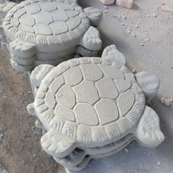 Concrete Sea Turtle Stepping Stone / Cement Turtle Backyard Pavers Slab