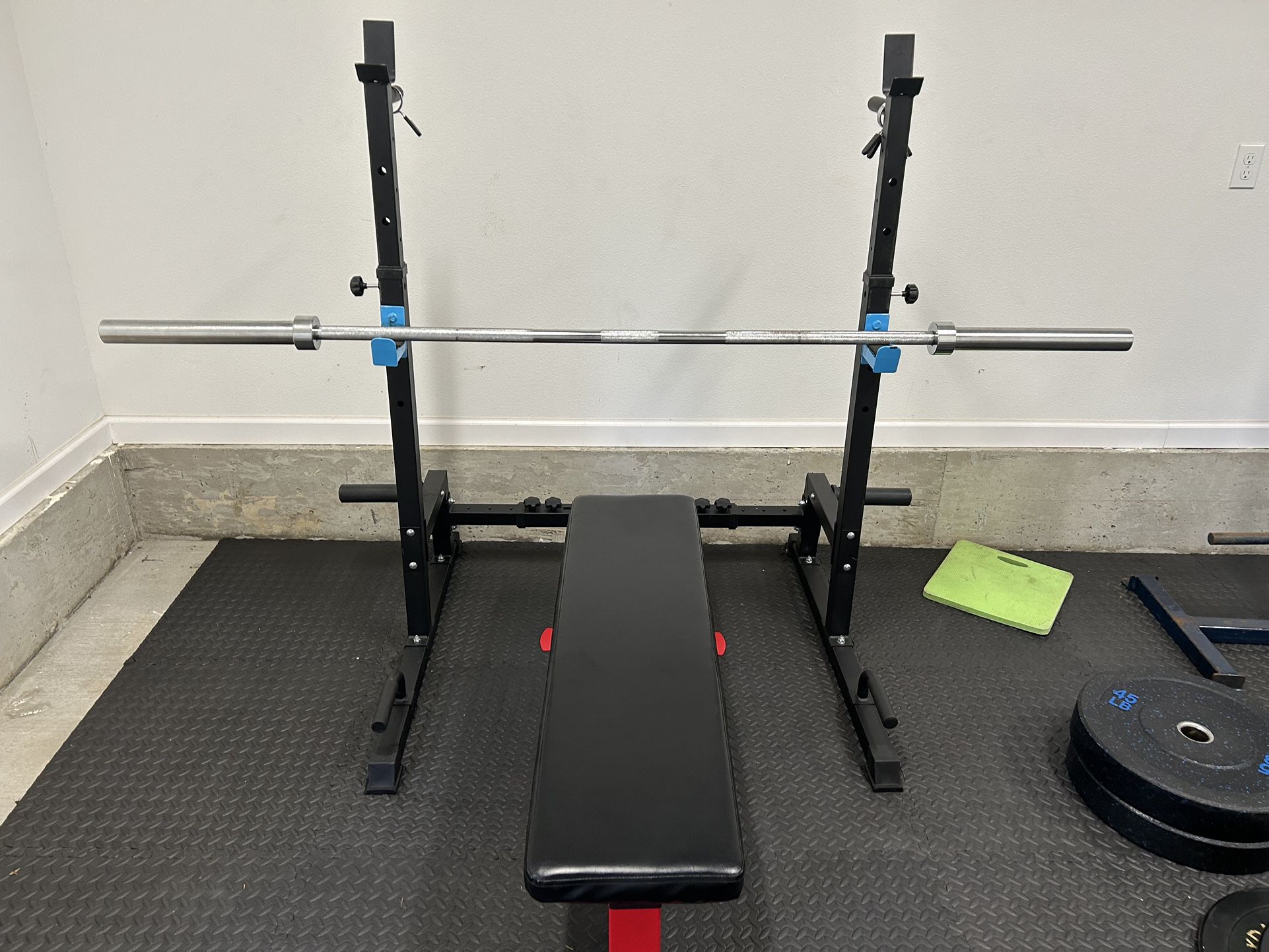 Bench And Squat Rack With Weights 