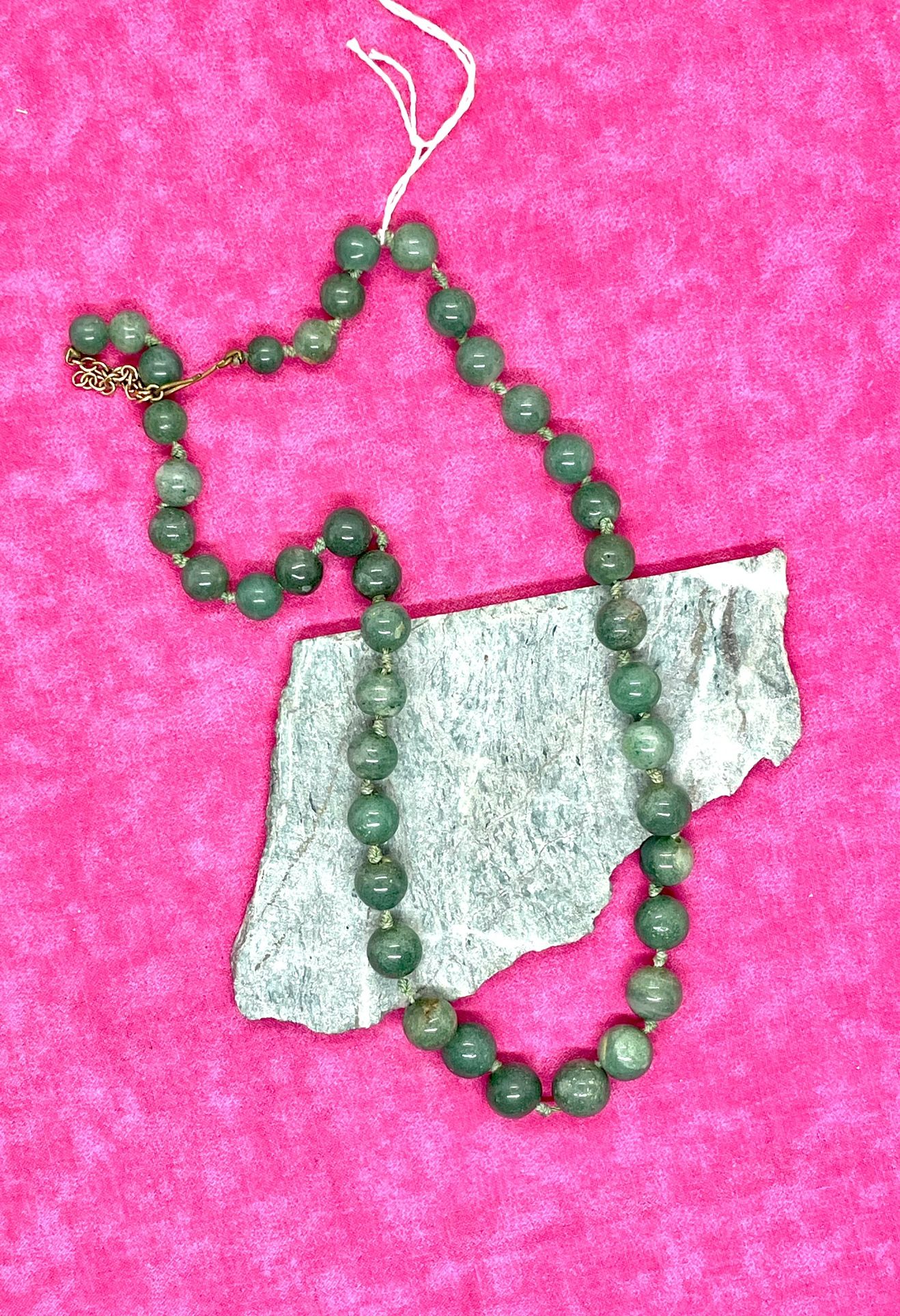 Vintage Jade Necklace 61 grams