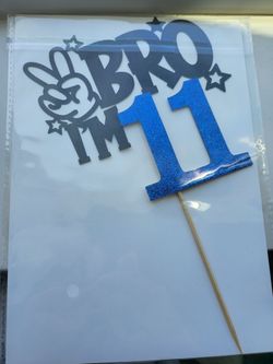 Birthday cake topper