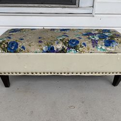 Ottoman with Storage. Perfect DIY Project