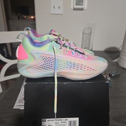 Anthony Edwards 1 Low