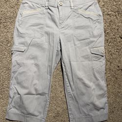 Gloria Vanderbilt Pants, Women's Size 10, Cream, Capri, Cargo