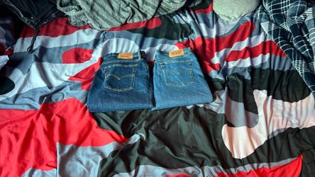 2 Pairs of Levi’s 501s Brand New