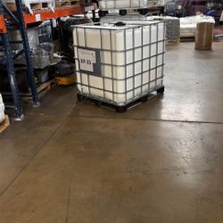 Once Totes 250 Gallons 