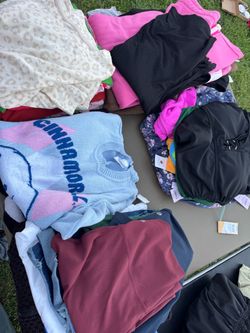 Women’s clothes size S grab bag many new pz