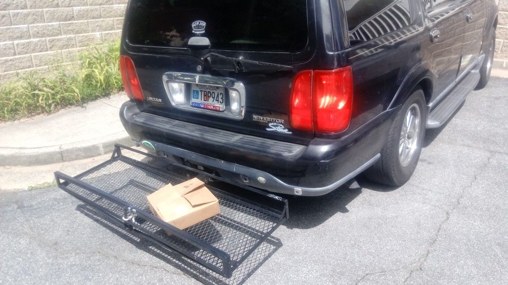 Car hitch rack carrier hauler 350 Lb. Rated Great Cond.