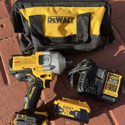 DEWALT 20V 1/2 HIGH TORQUE IMPACT WRENCH