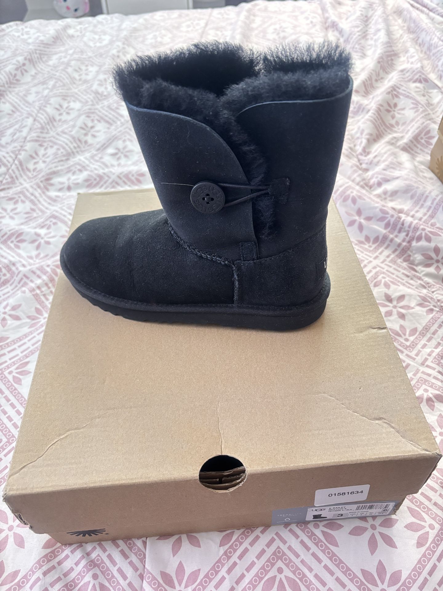 Black Button Uggs