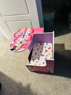 Minnie Mouse Kids Desk with Storage