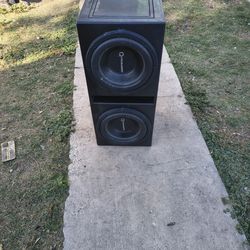 Q power 12" Subs In Pro Box With Amplifier