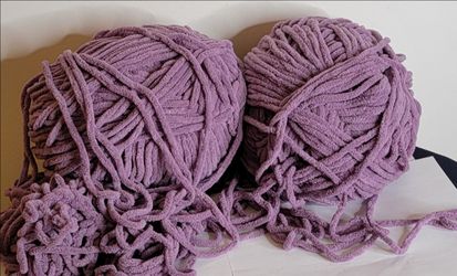 Super Bulky Chenille Blanket Yarn - Mauve/Dusty Purple