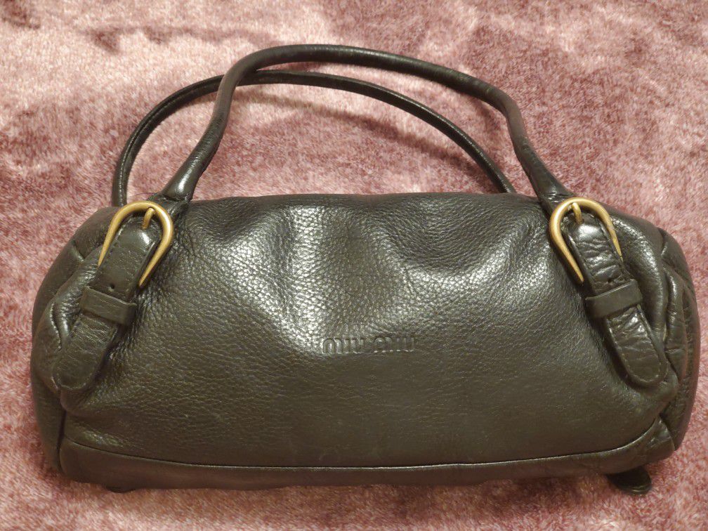 Preowned MIU MIU Leather Handbag 2 Way for Sale in Enfield, CT - OfferUp