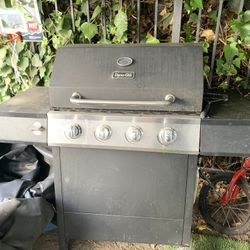 DynoGlo Bbq Grill 