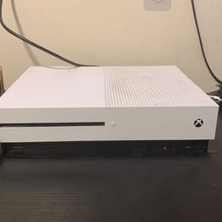 Xbox one (controller not included)