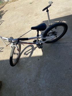 Kids BMX Bike White with Red Accentsb