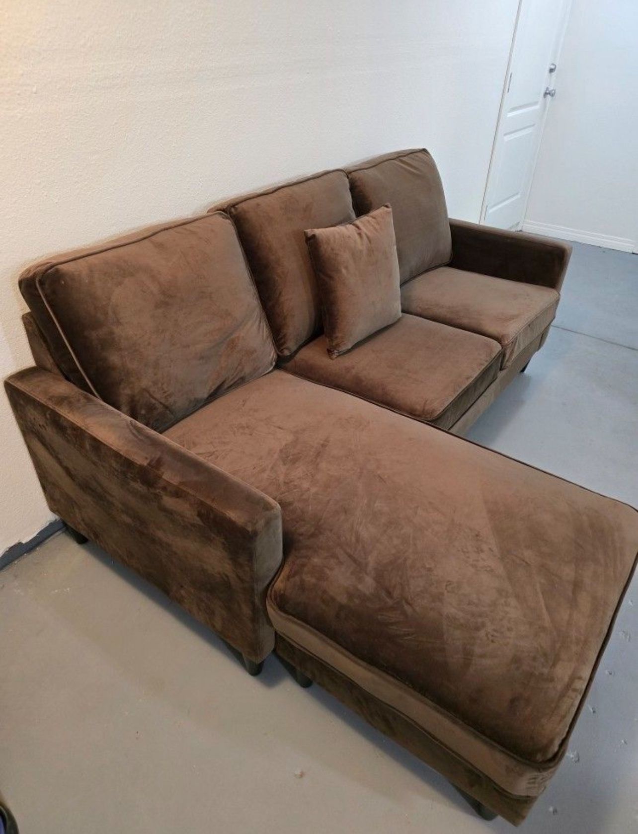 COUCH SOFA SECTIONAL OTTOMAN FUTON LOVESEAT LOVE SEAT CHAISE