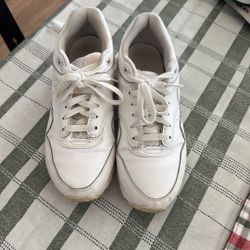 Used Airmaxes, Size 7youth 