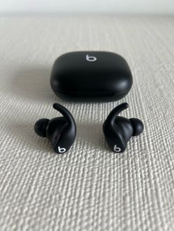 Genuine Powerbeats Fit Pro Wireless Earbuds in Jet Black
