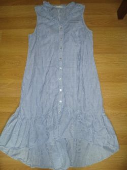 Size Large midi dress