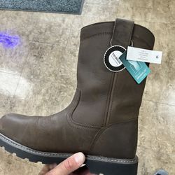 New Steel toe Boots