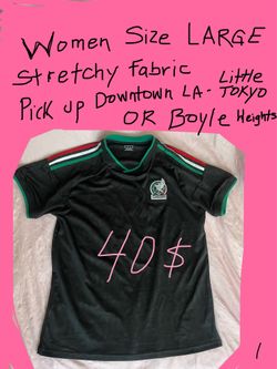 Mexico 🇲🇽 SHIRT SIZE WOMENS LARGE / can also fit Medium 40$ CASH  or ZELLE