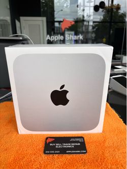 Mac mini M2 Chip 8GB 256SSD New in Box! We offer financing.