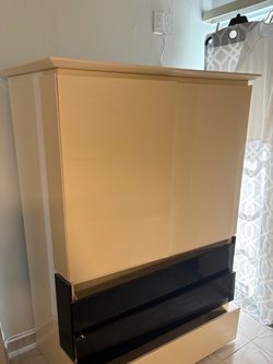 Used dresser
