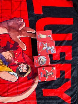 Round 1 x one piece figures exclusive