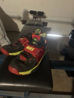 Nike Air Trainer Huarache "Red Volt" sneakers