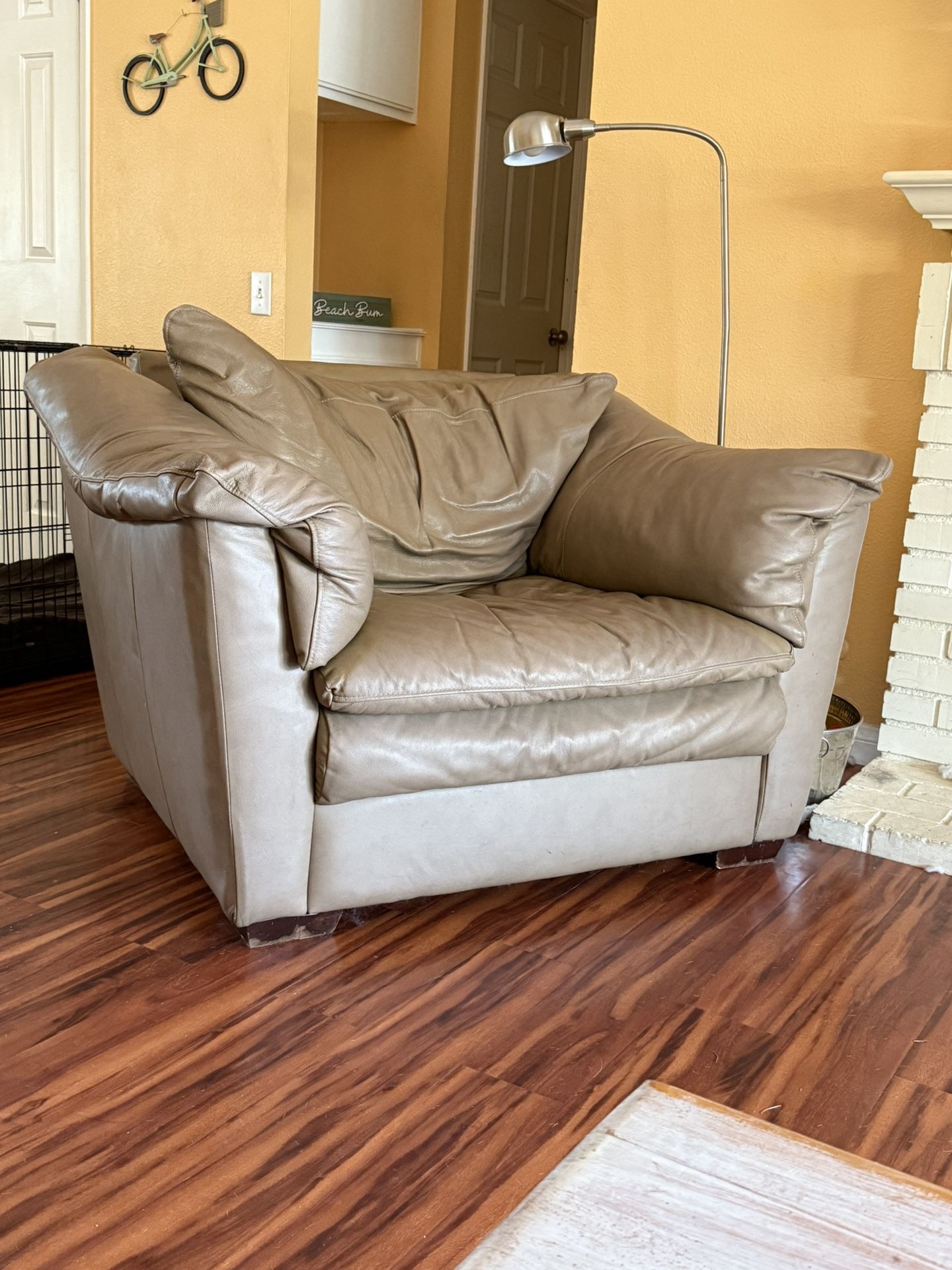 Free Leather Chair