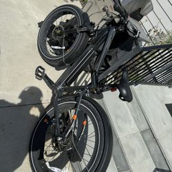 Rad Power 6 E-Bike With Lock