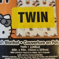 Hello Kitty Halloween Blanket 