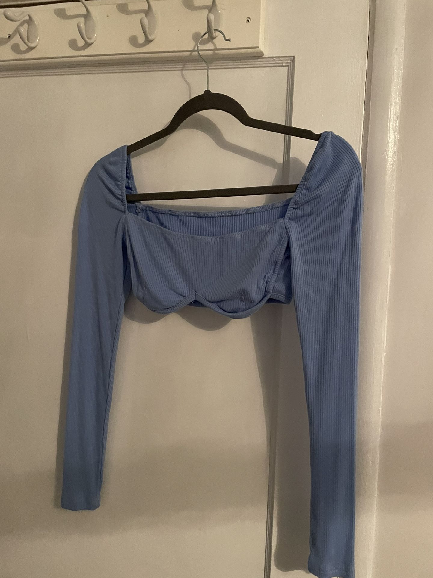 Baby Blue Cropped Long Sleeve Size M