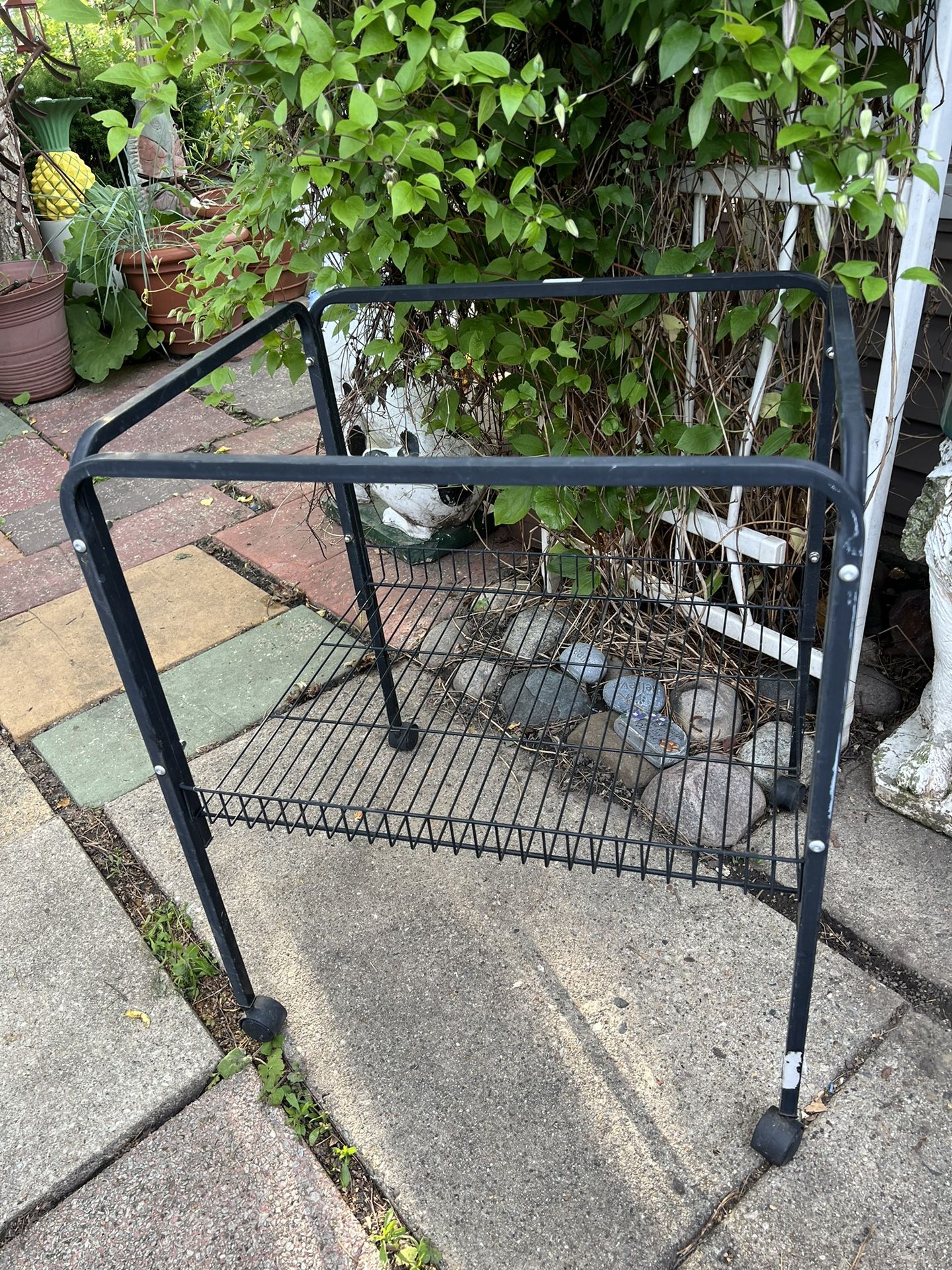 Bird Cage Stand with Tray On Wheels