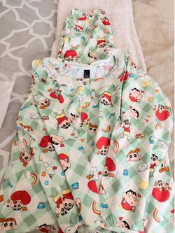 Set of pajamas