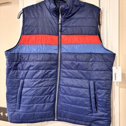 NWT Men’s Vest Size XL. Will hold with Venmo deposit or if you’re on your way. Located in Murray 