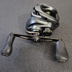Shimano Curado 151XGM Casting Reel