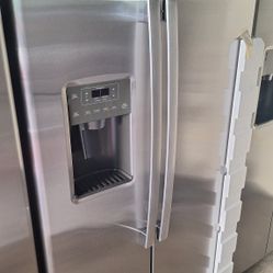 Ge 36"inch Side By Side Whit Warranty Refrigerator 